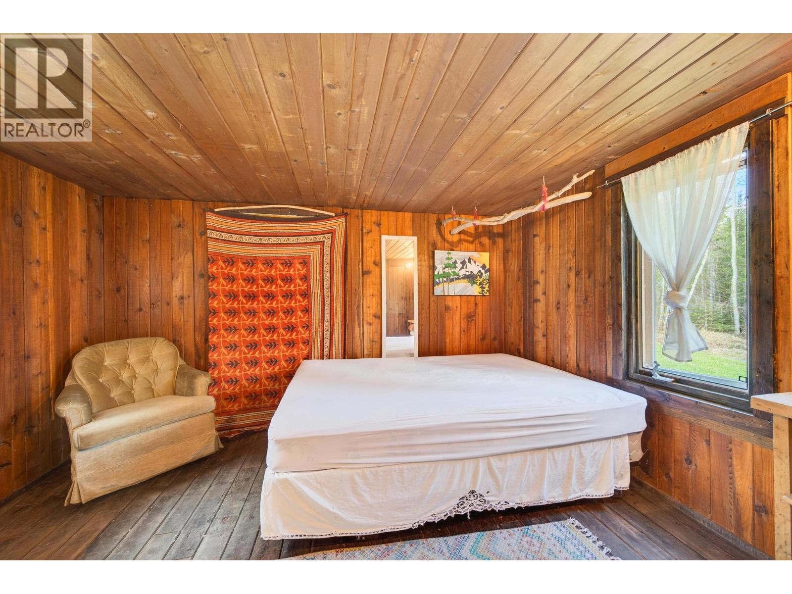 2487 SEWARD RD - 79