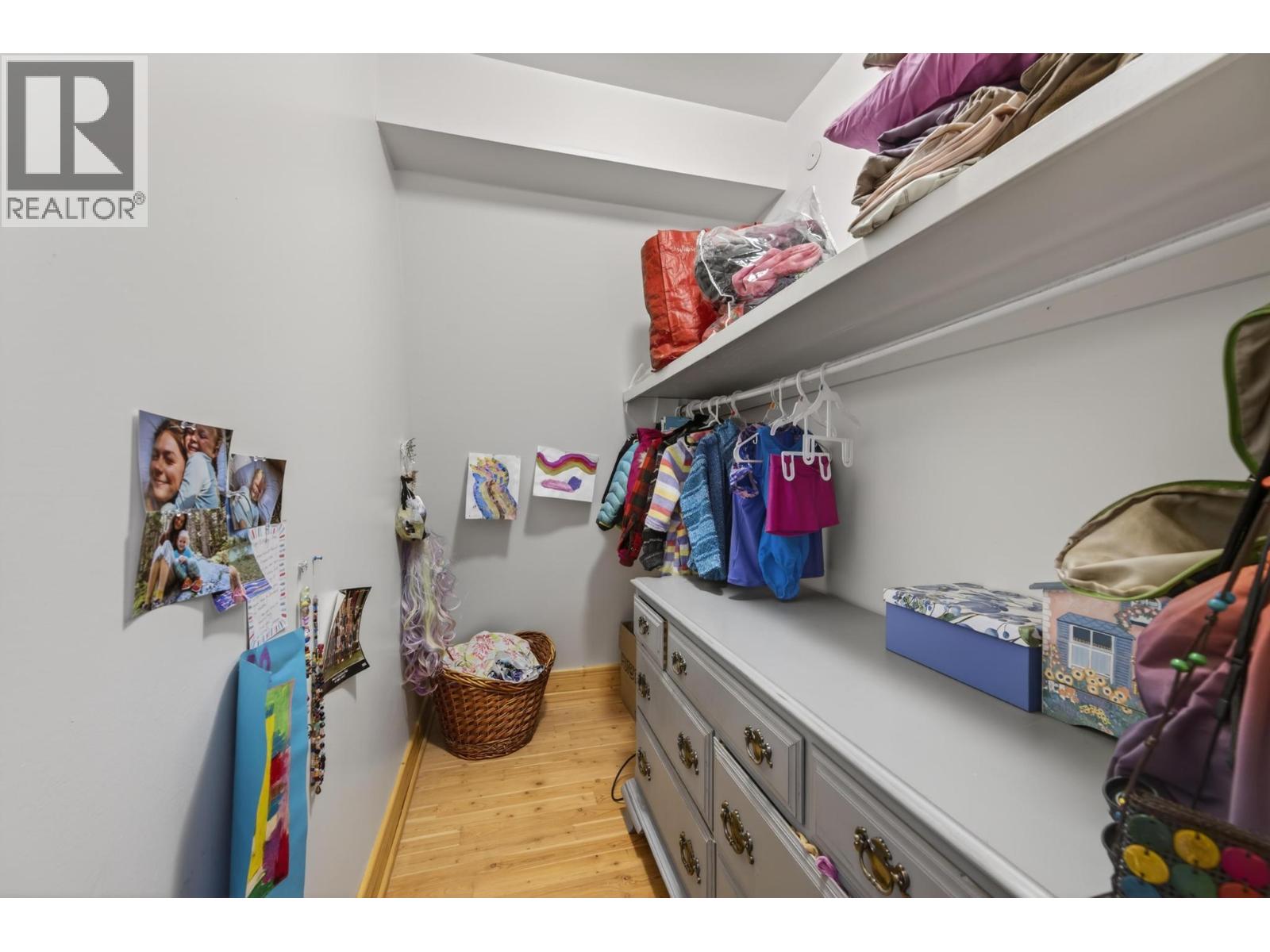 2487 SEWARD RD - 31