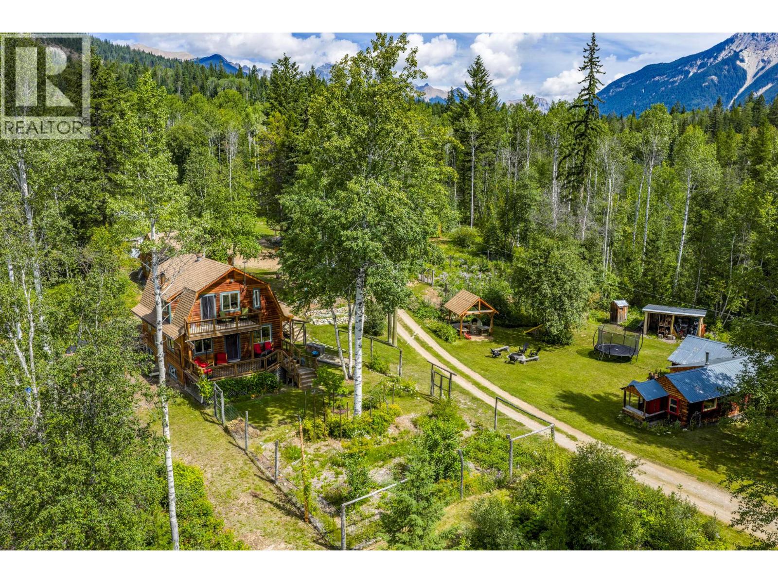 2487 SEWARD RD - 81