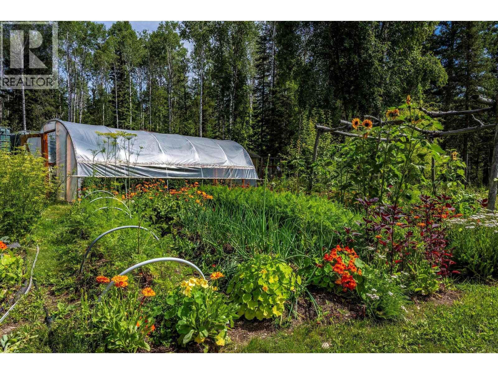 2487 SEWARD RD - 60