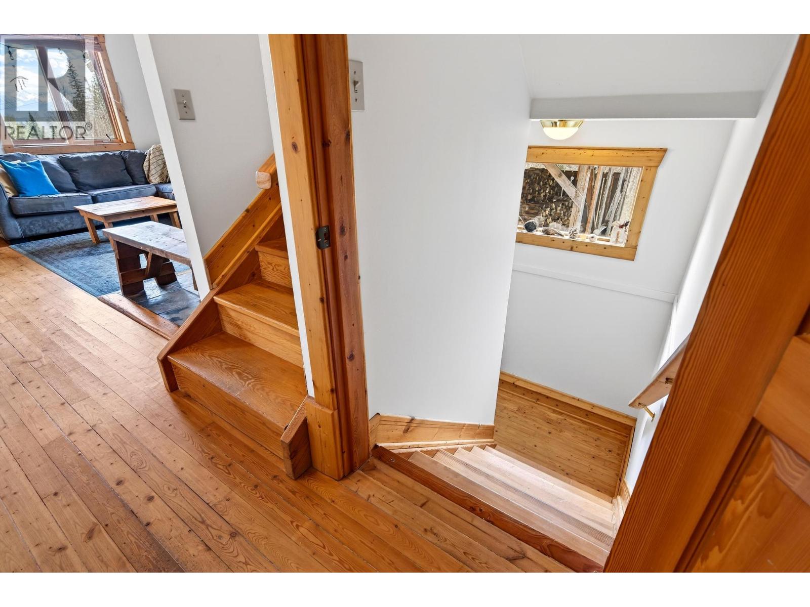 2487 SEWARD RD - 41