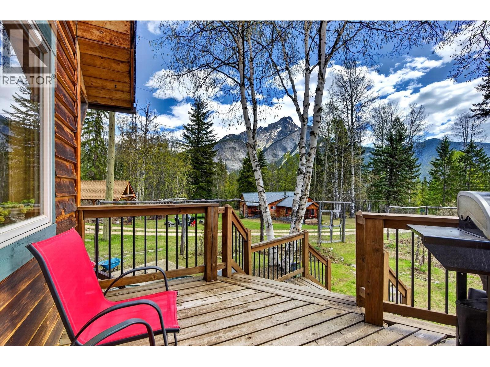2487 SEWARD RD - 5