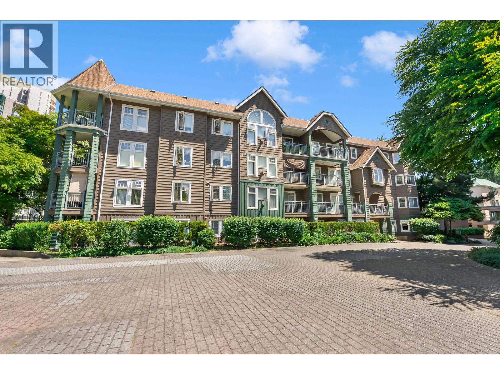 207 3085 PRIMROSE LANE, Coquitlam