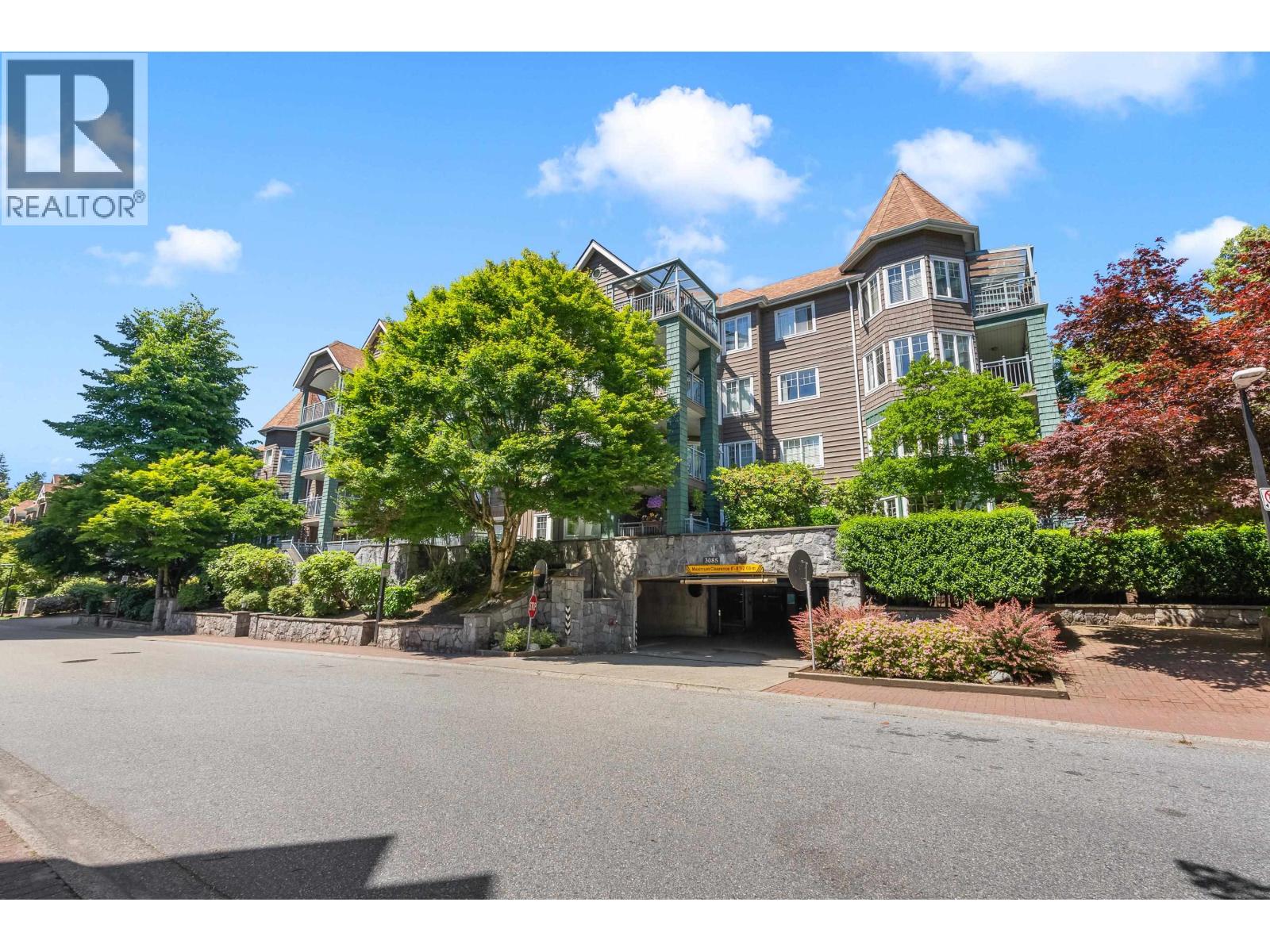 207 3085 PRIMROSE LANE, Coquitlam