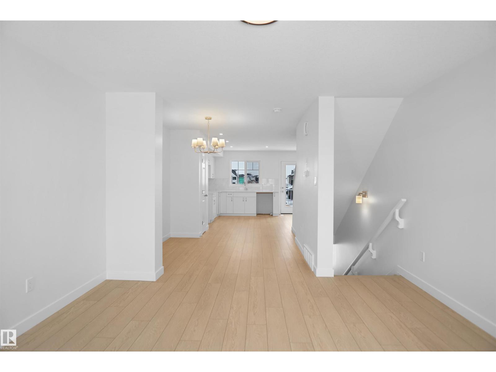 21032 24 AV NW - 11