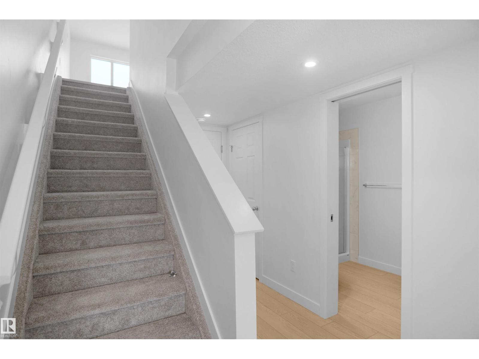 21032 24 AV NW - 4
