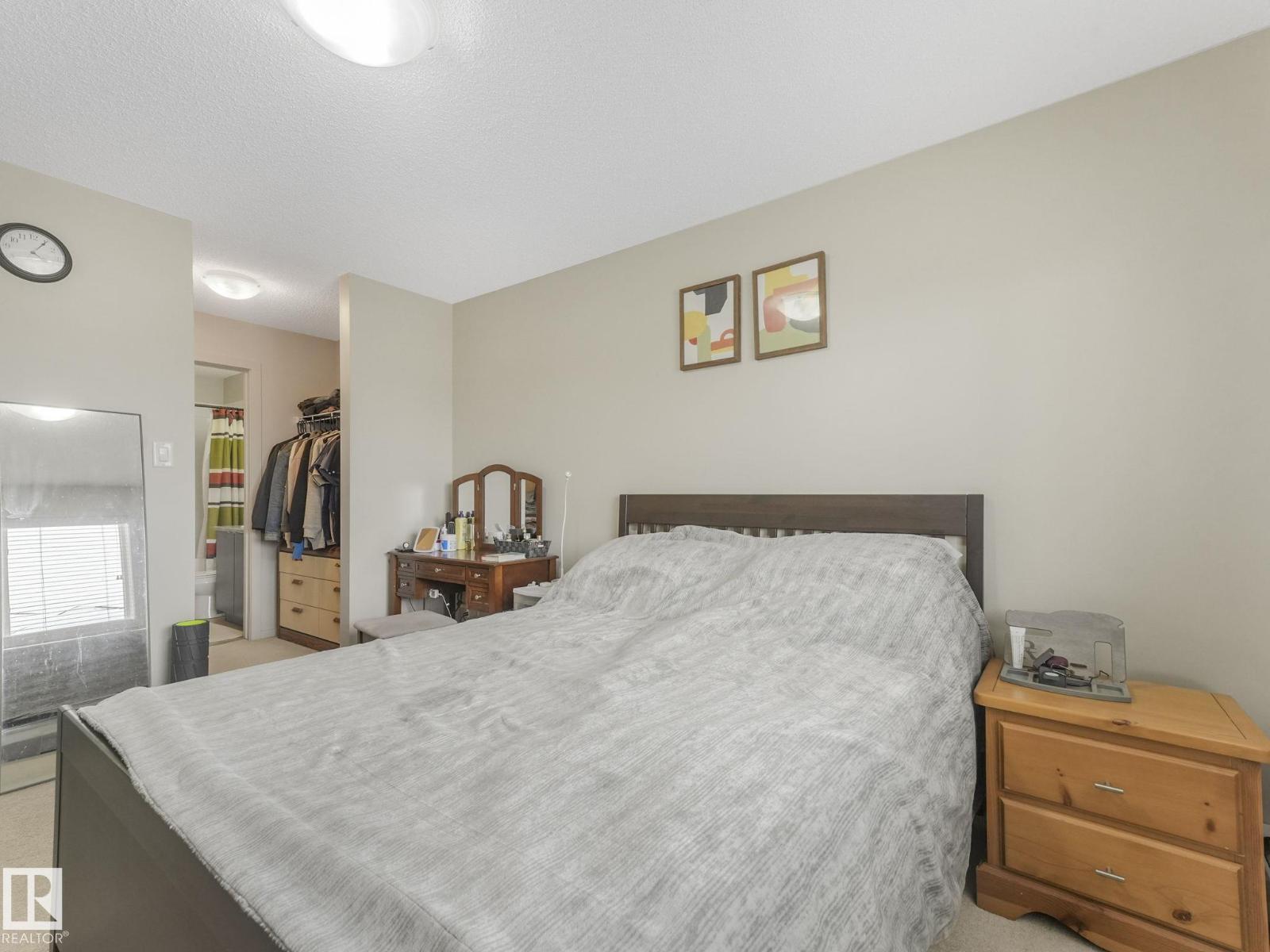 #212 508 ALBANY WY NW - 15