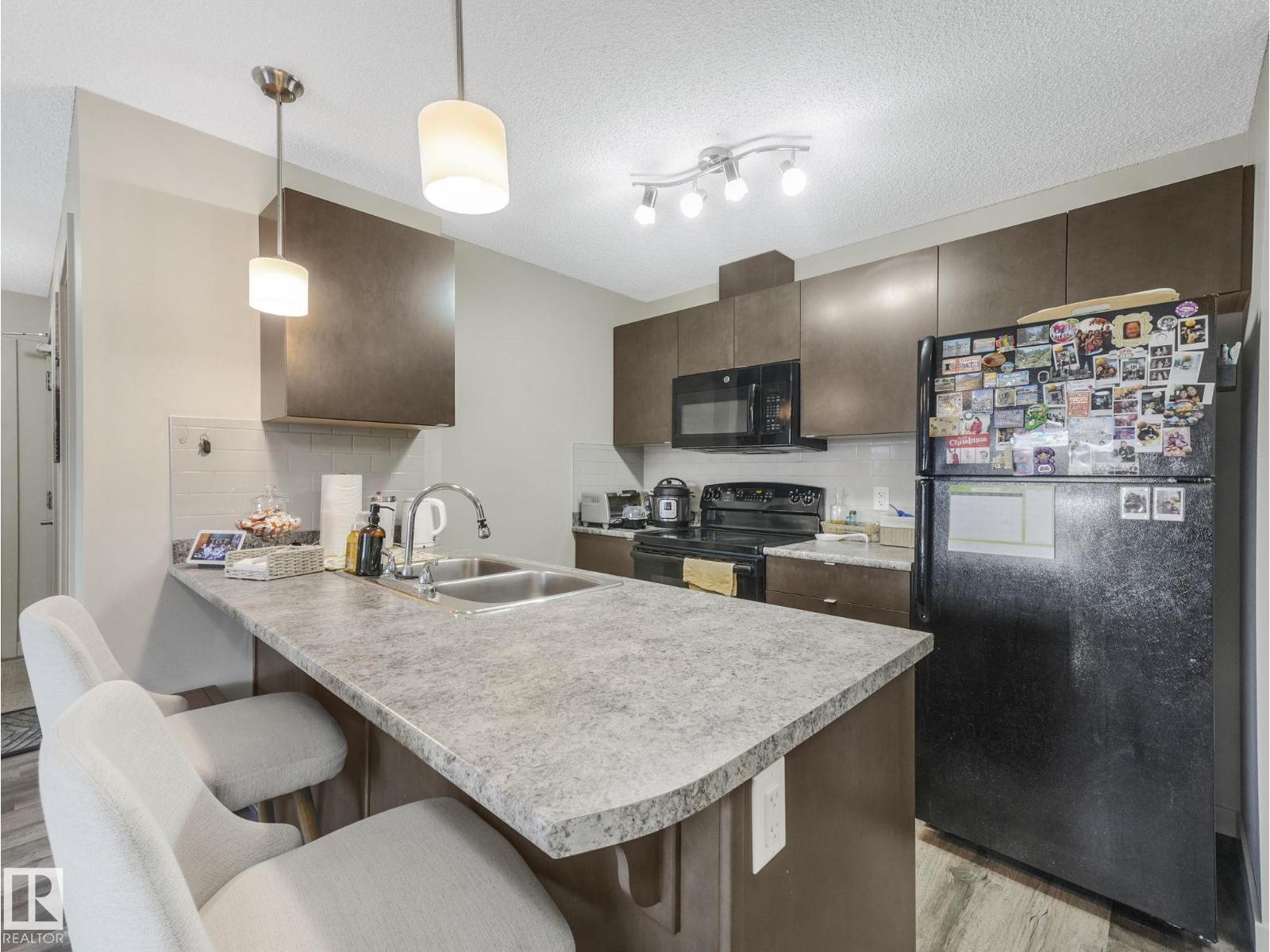#212 508 ALBANY WY NW - 8
