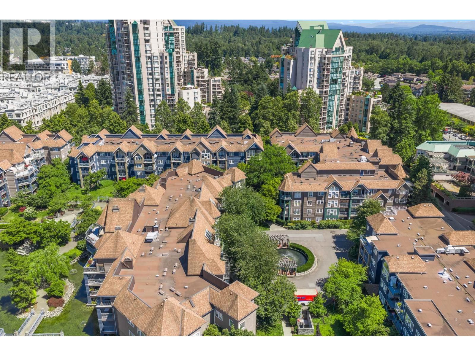 207 3085 PRIMROSE LANE, Coquitlam