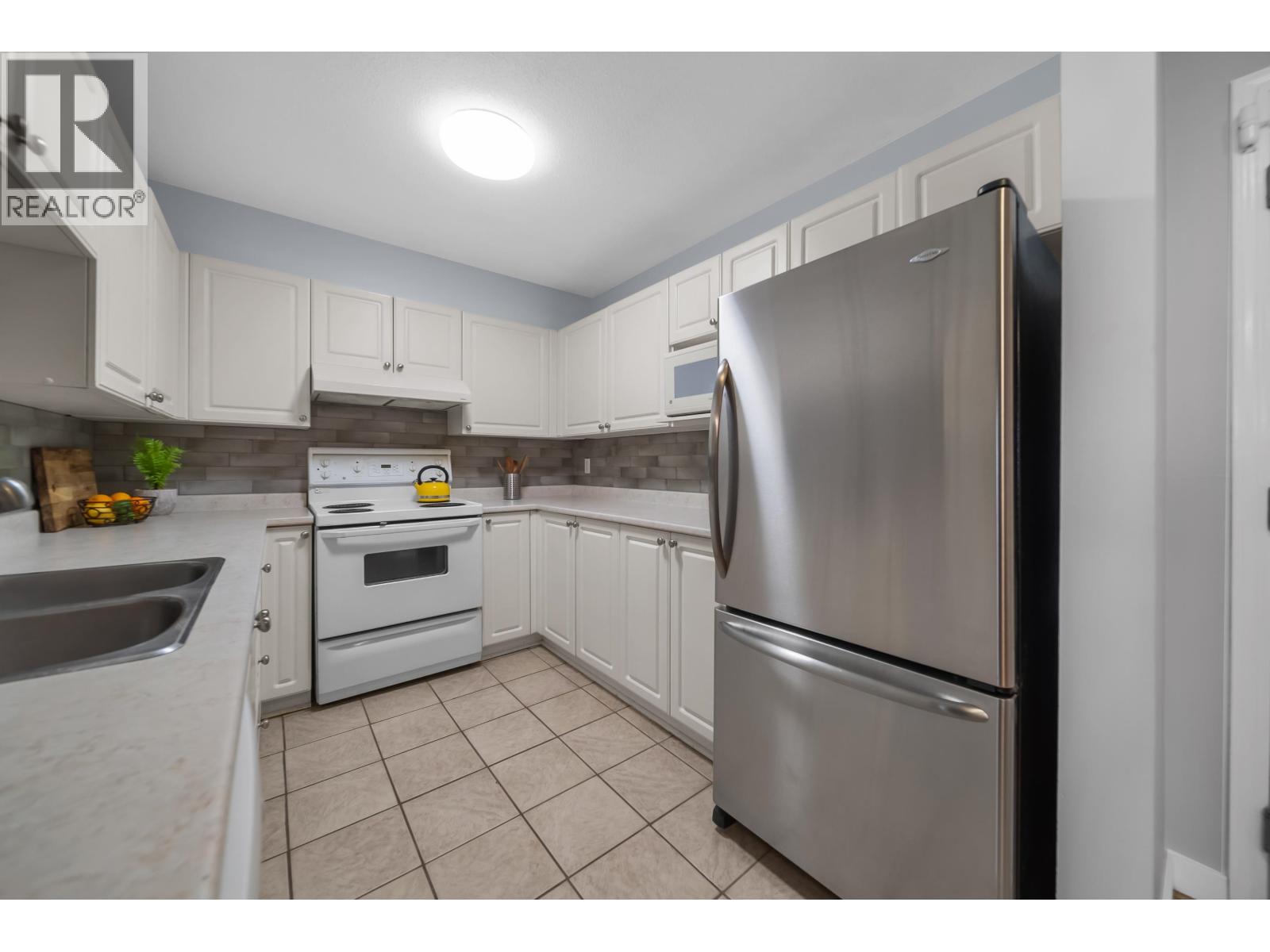 207 3085 PRIMROSE LANE, Coquitlam