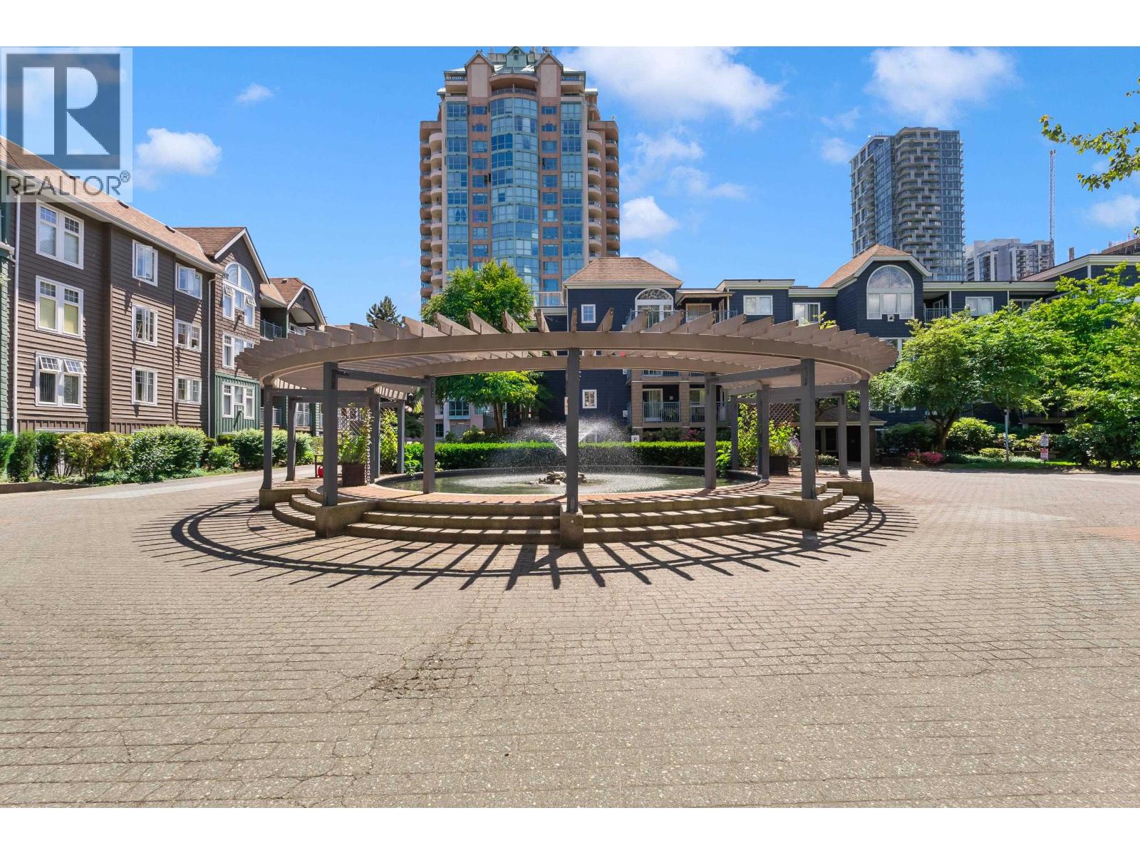 207 3085 PRIMROSE LANE, Coquitlam
