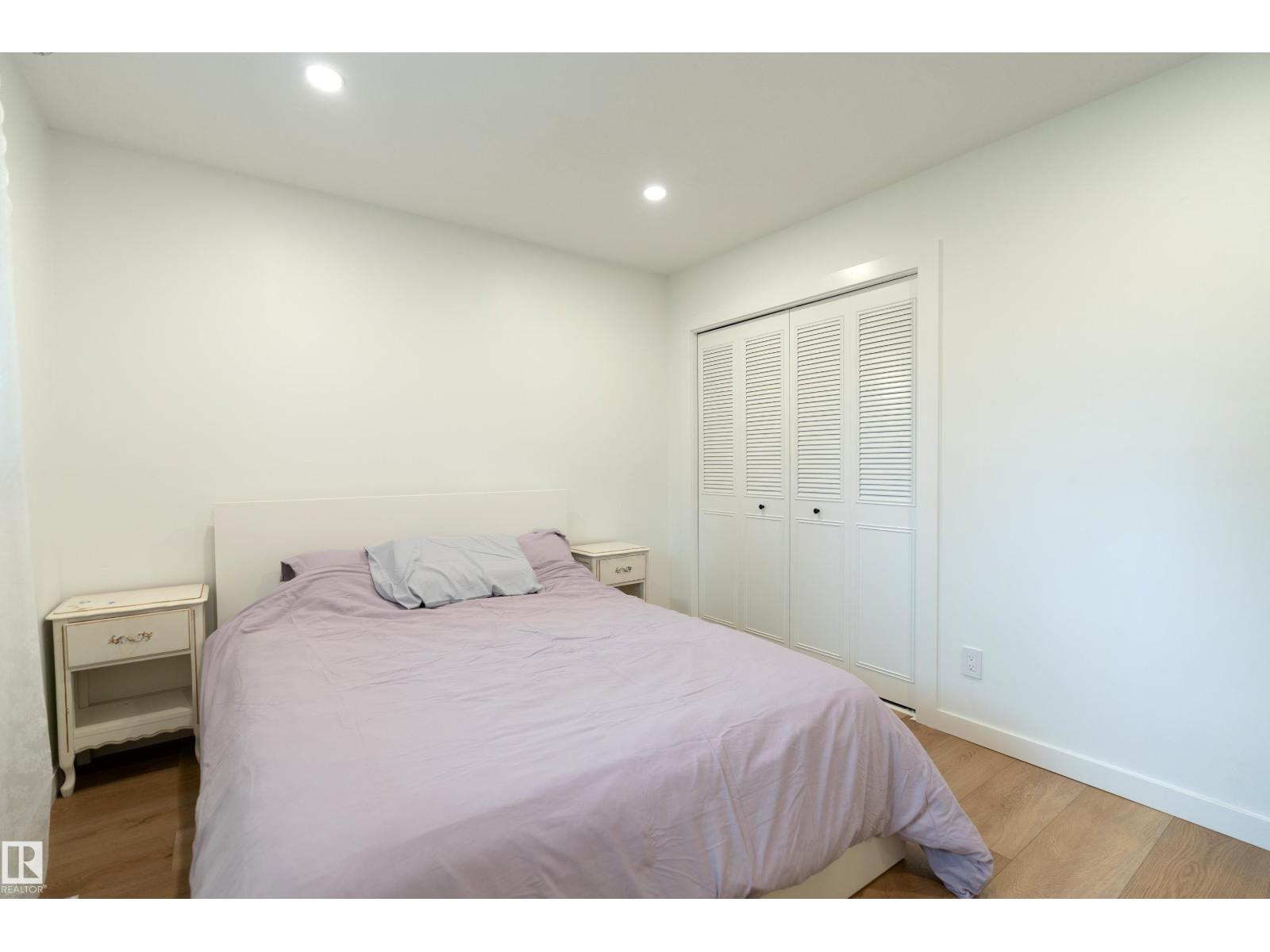 #21 26328 MEADOWVIEW DR - 18