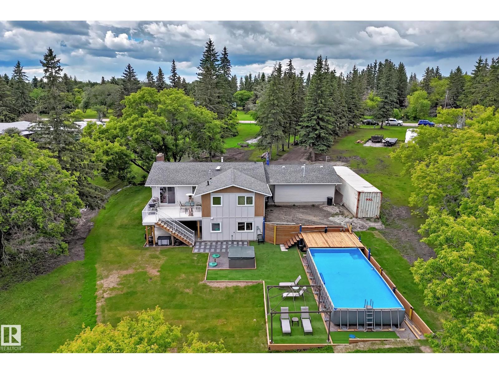 #21 26328 MEADOWVIEW DR - 47