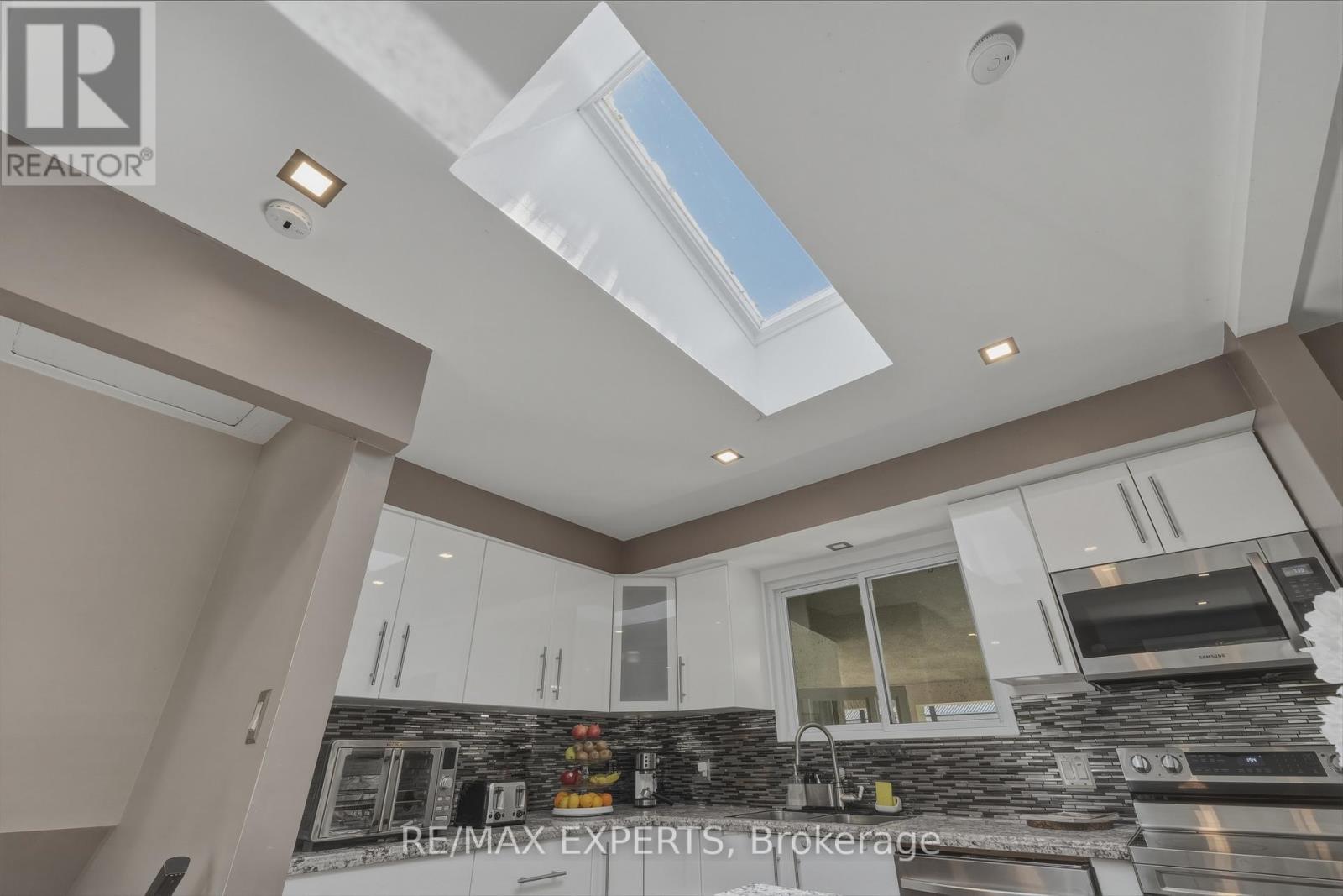 7142 ROSSEAU PLACE - 17
