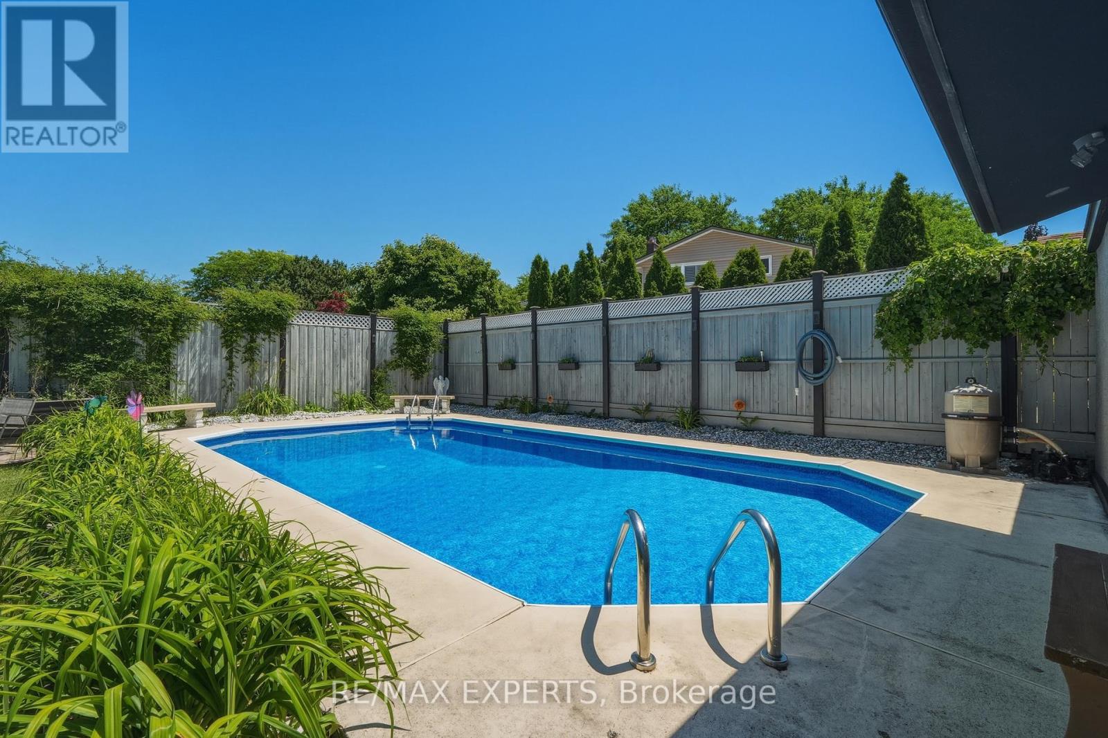 7142 ROSSEAU PLACE - 3