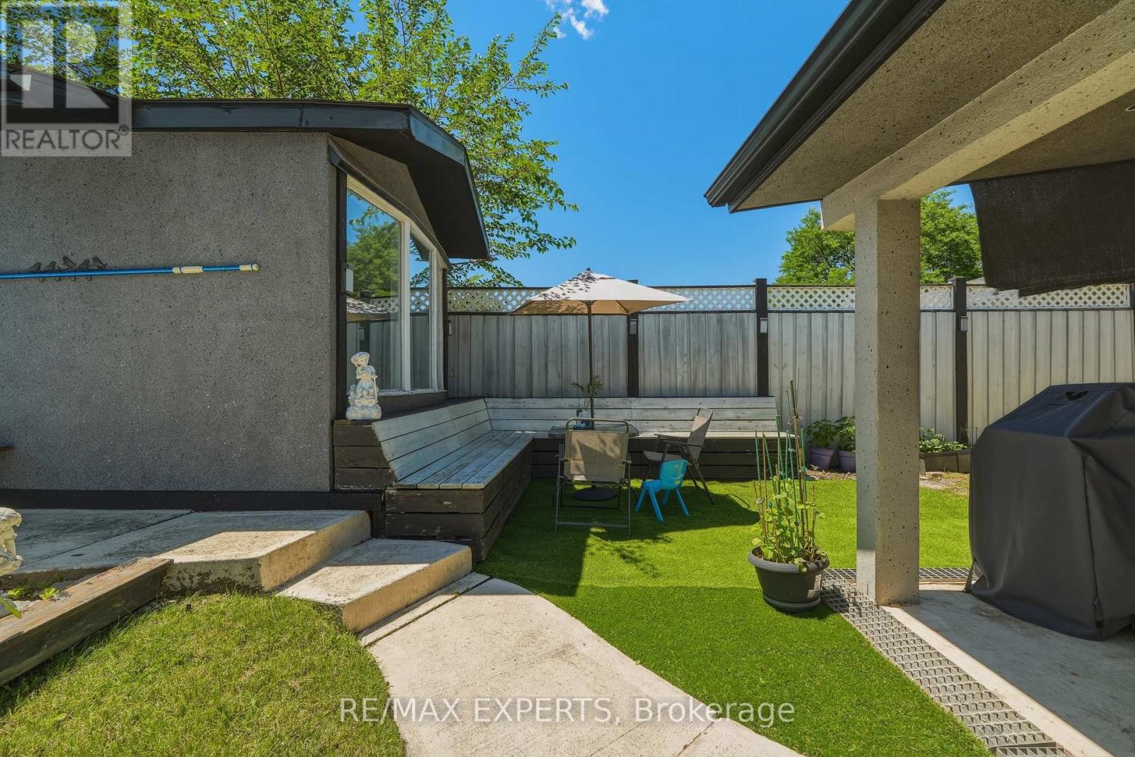 7142 ROSSEAU PLACE - 35