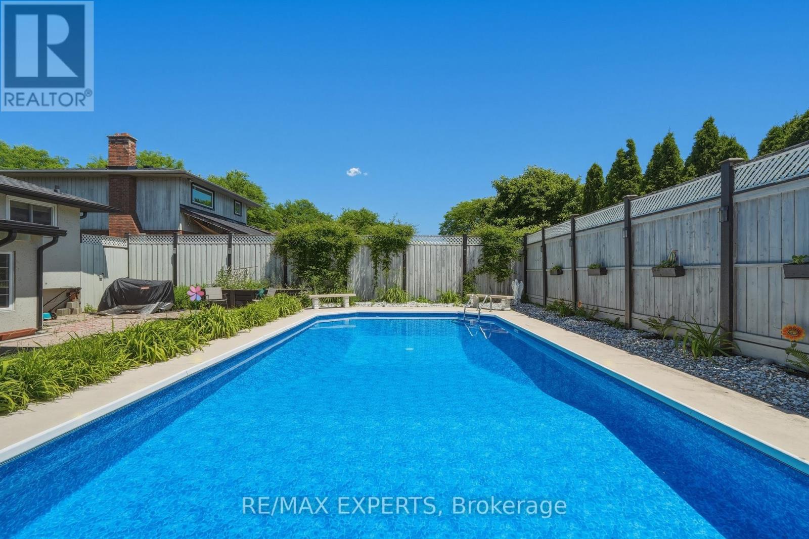 7142 ROSSEAU PLACE - 39
