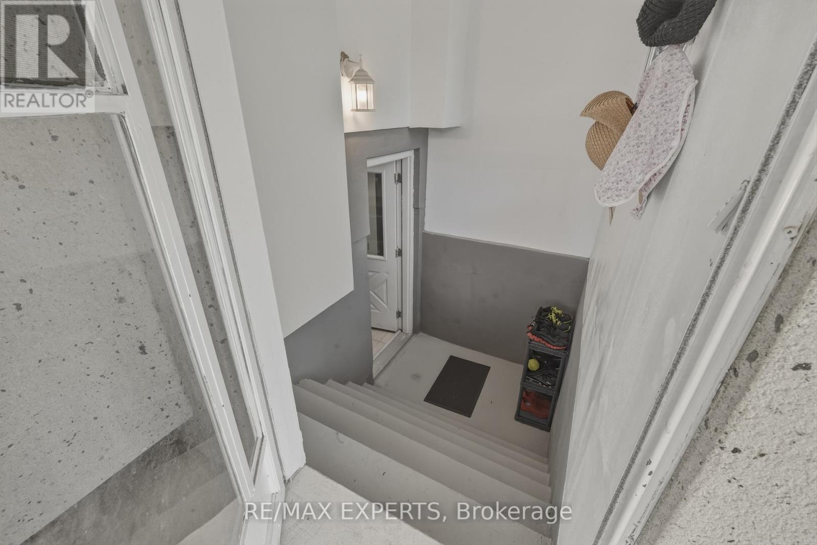 7142 ROSSEAU PLACE - 41