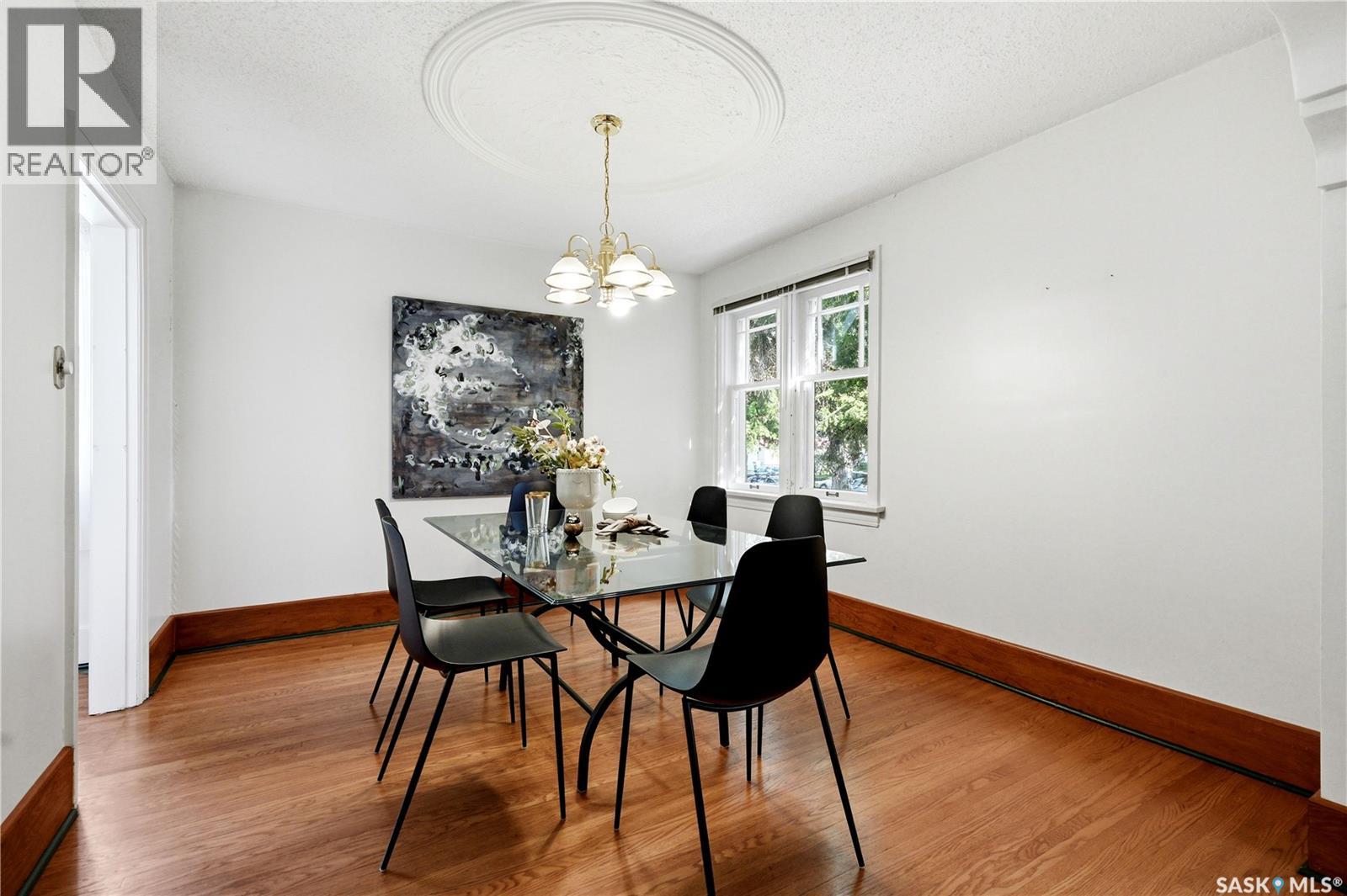 525 5th STREET E - 7