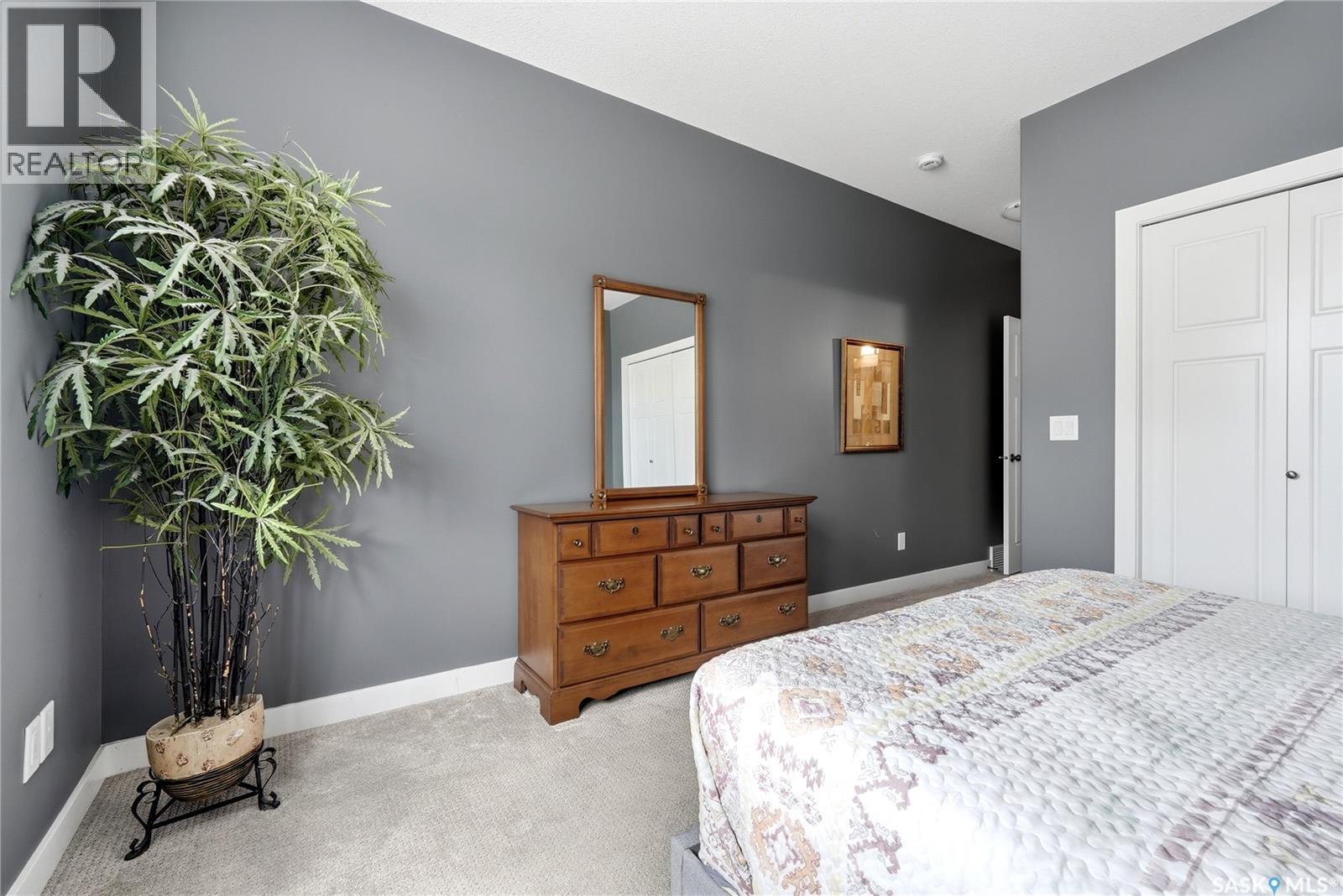 4185 Green Apple DRIVE E — photo 13
