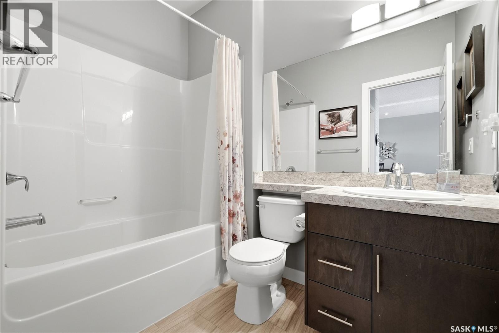 4185 Green Apple DRIVE E — photo 17