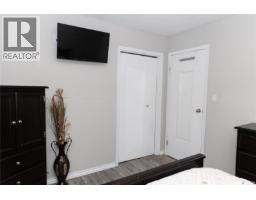 600 5th Avenue W, Assiniboia, SK S0H0B0 Photo 28