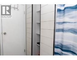 600 5th Avenue W, Assiniboia, SK S0H0B0 Photo 32