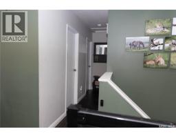 600 5th Avenue W, Assiniboia, SK S0H0B0 Photo 35
