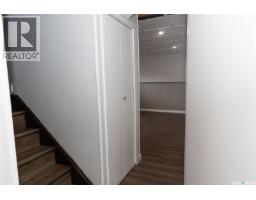 600 5th Avenue W, Assiniboia, SK S0H0B0 Photo 45