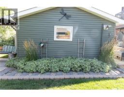 600 5th Avenue W, Assiniboia, SK S0H0B0 Photo 58