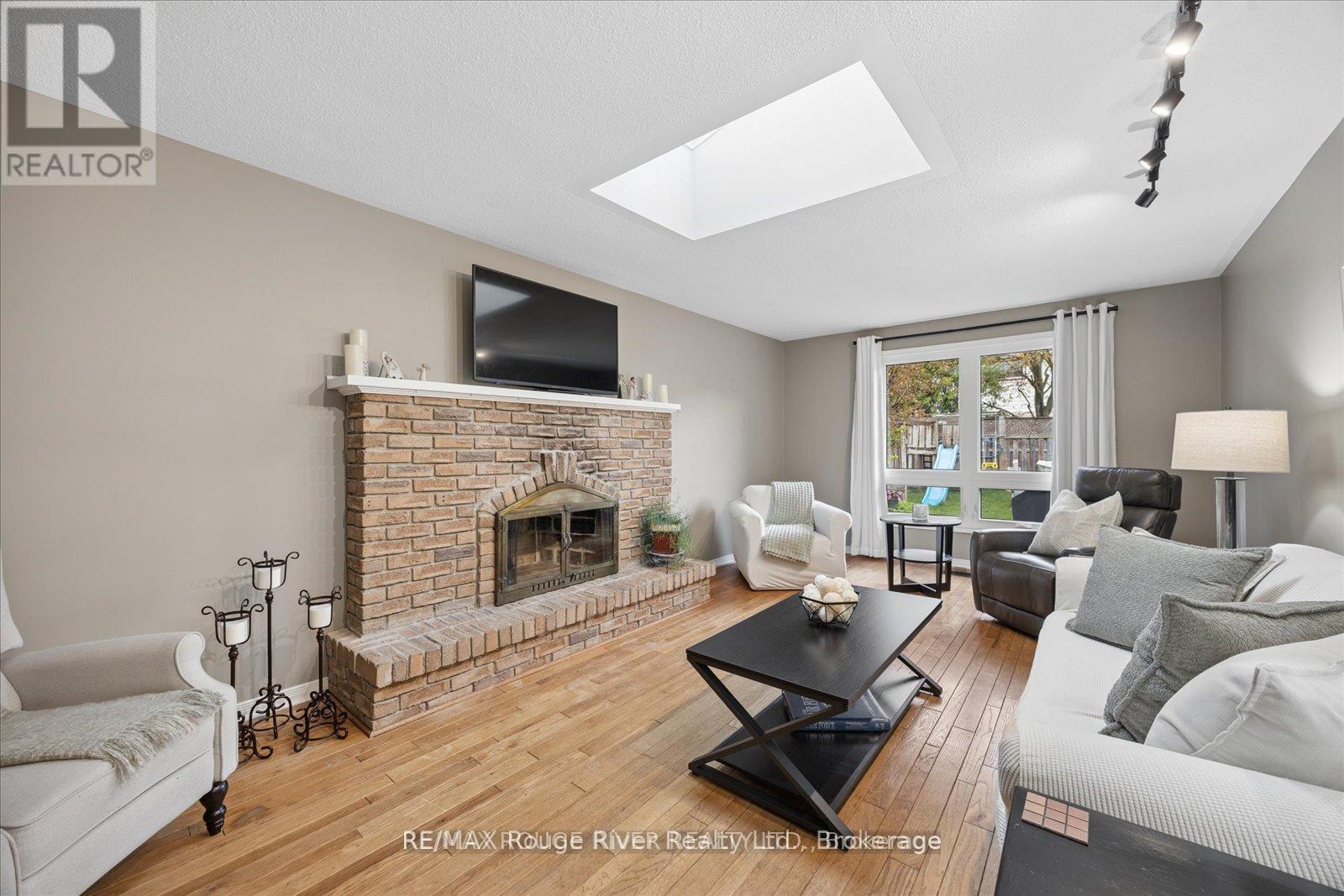 137 PRINGLE DRIVE - 14