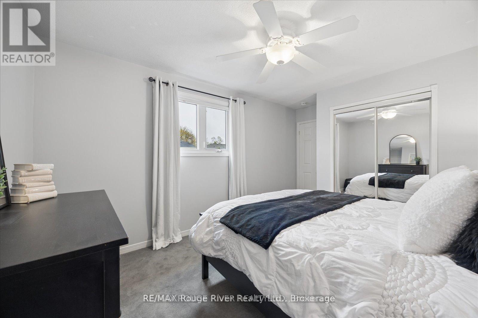 137 PRINGLE DRIVE - 22