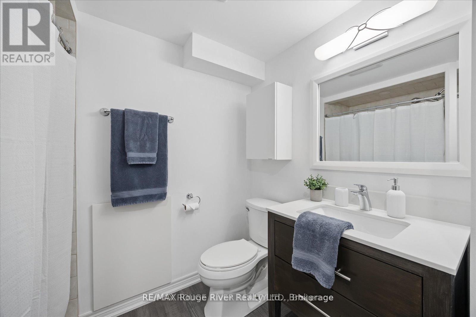 137 PRINGLE DRIVE - 39