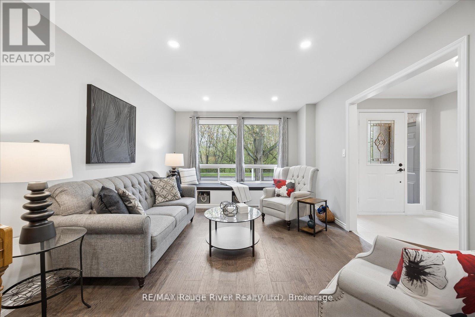 137 PRINGLE DRIVE - 6
