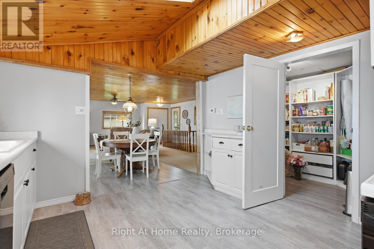 239 ALDRED DRIVE - 20