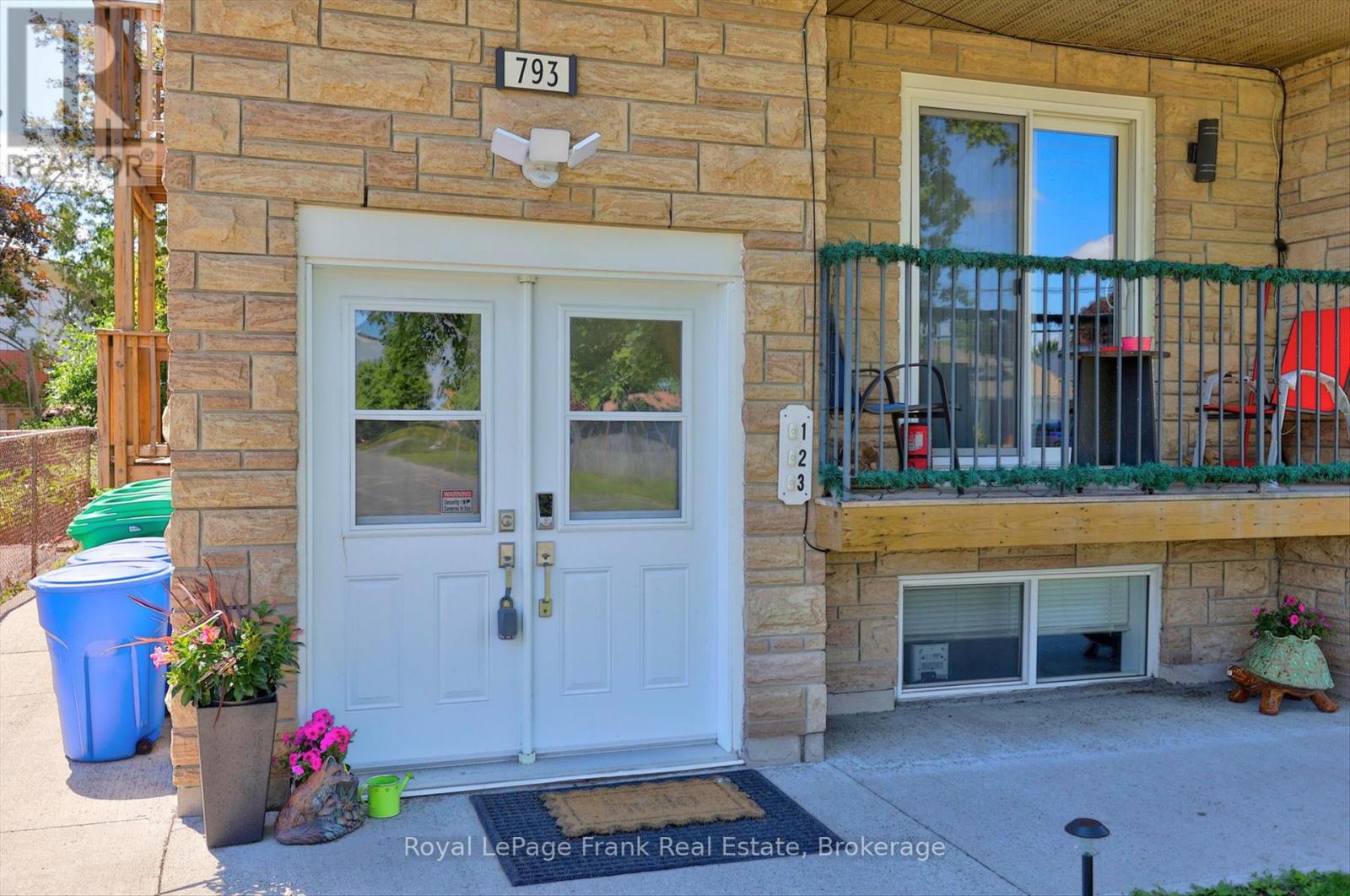 793 CRAWFORD DRIVE - 3