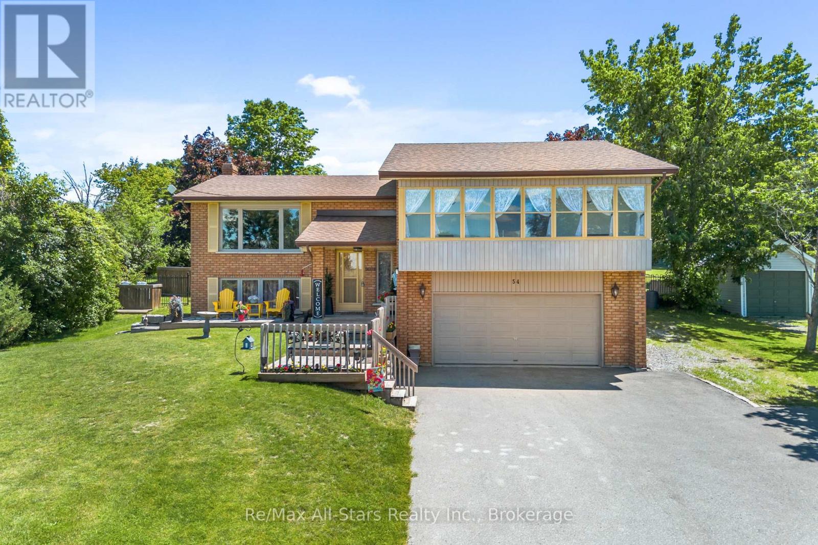 54 BLUEWATER AVENUE - 2