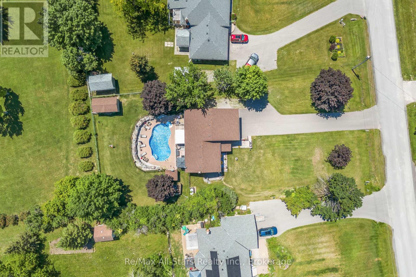 54 BLUEWATER AVENUE - 39