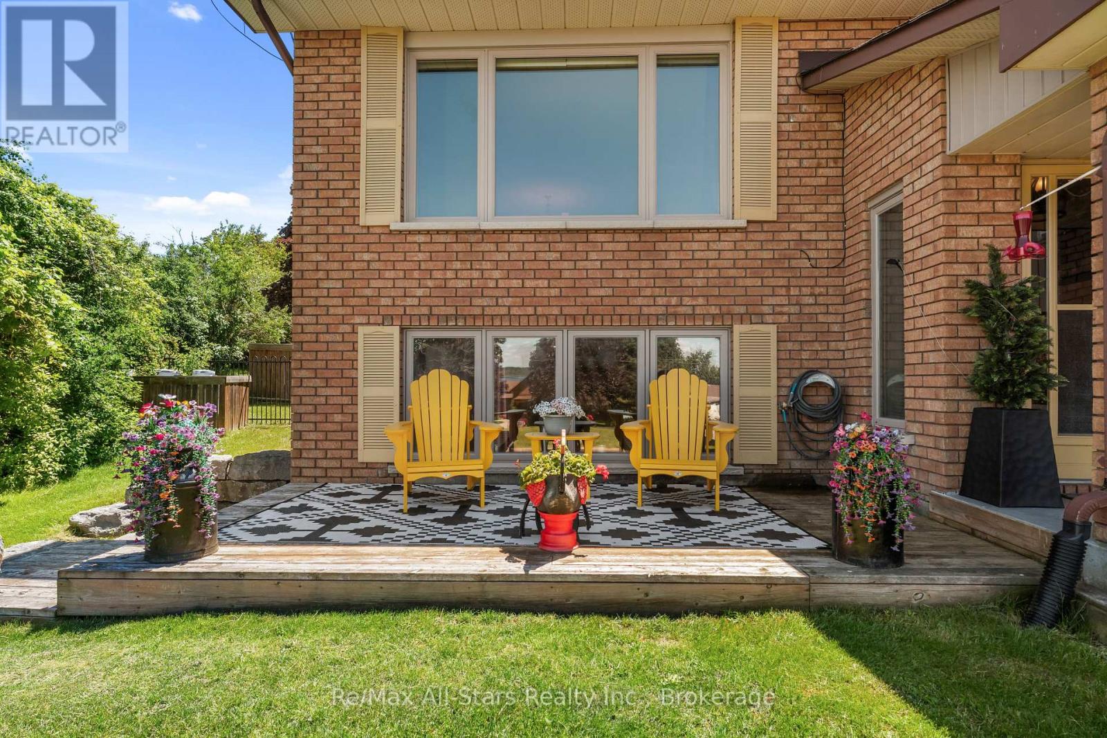 54 BLUEWATER AVENUE - 5
