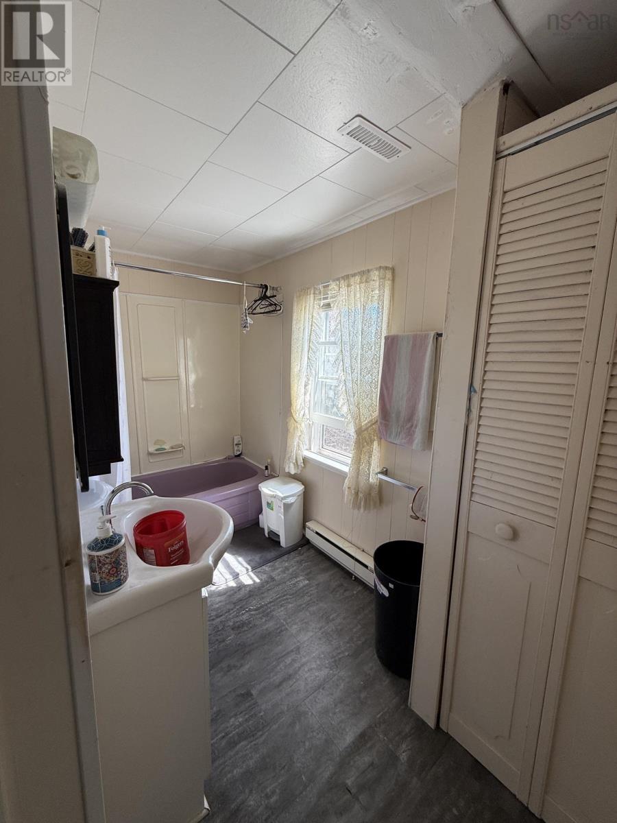 1125 CONQUERALL Road - 19