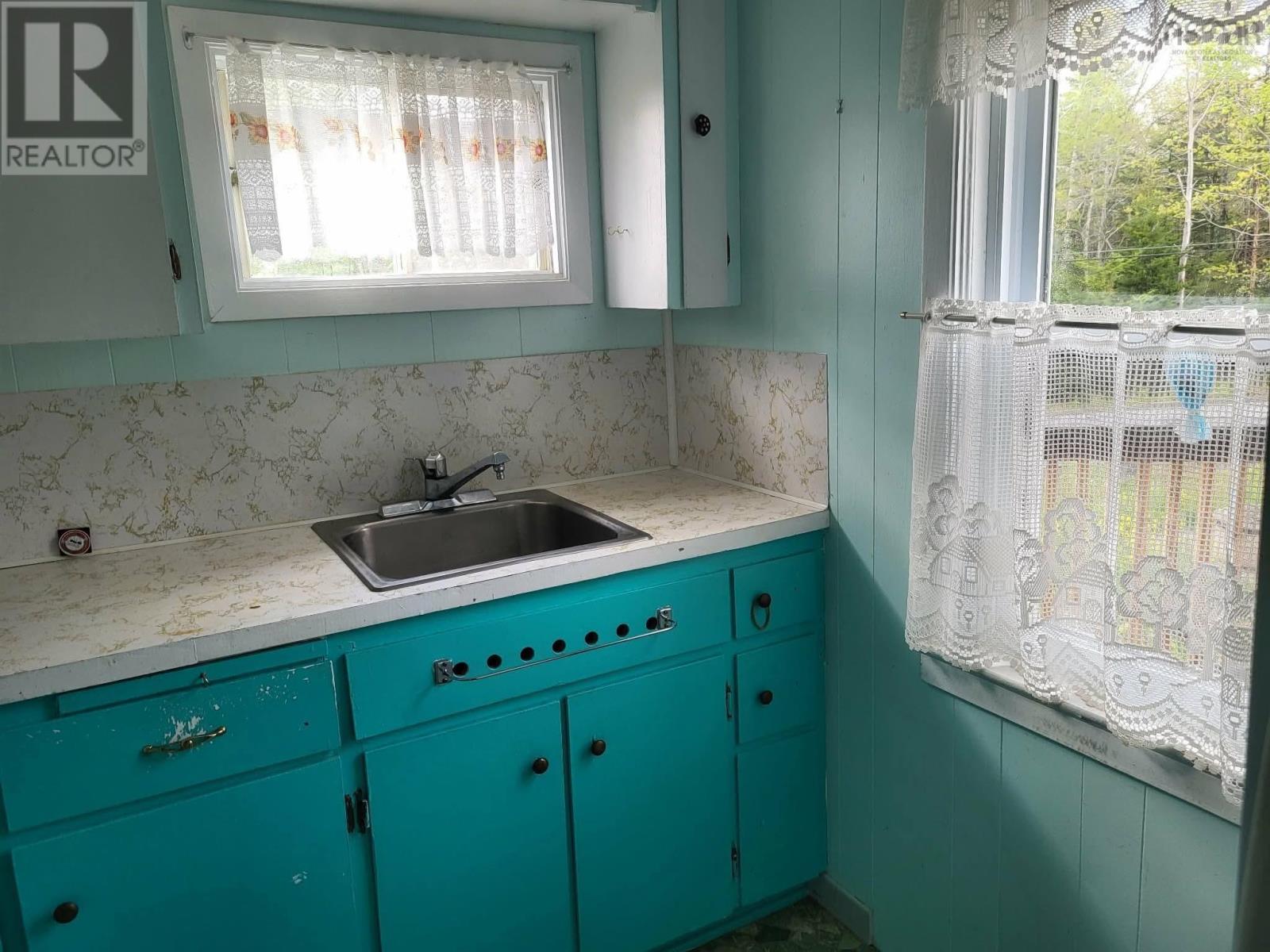 1125 CONQUERALL Road - 4
