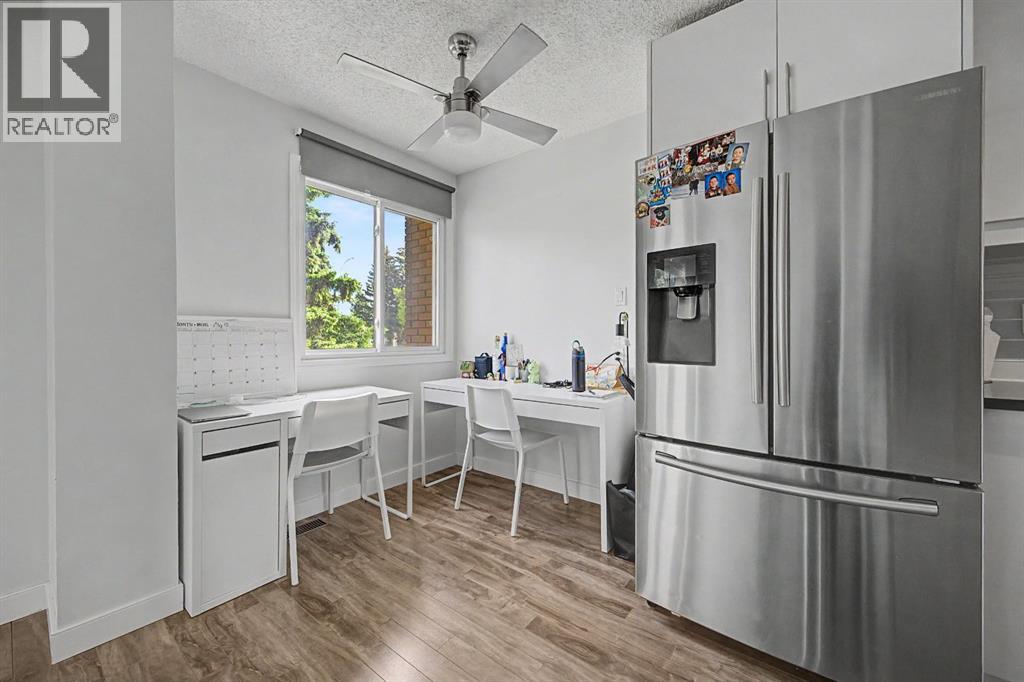 4405 33 Avenue SW - 5