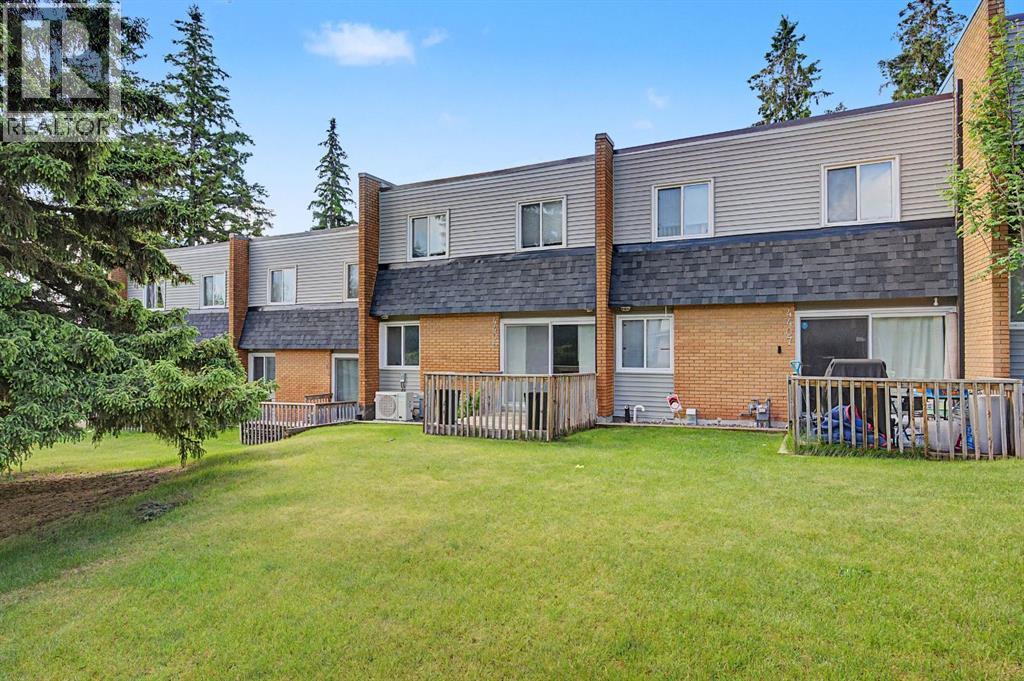 4405 33 Avenue SW - 34
