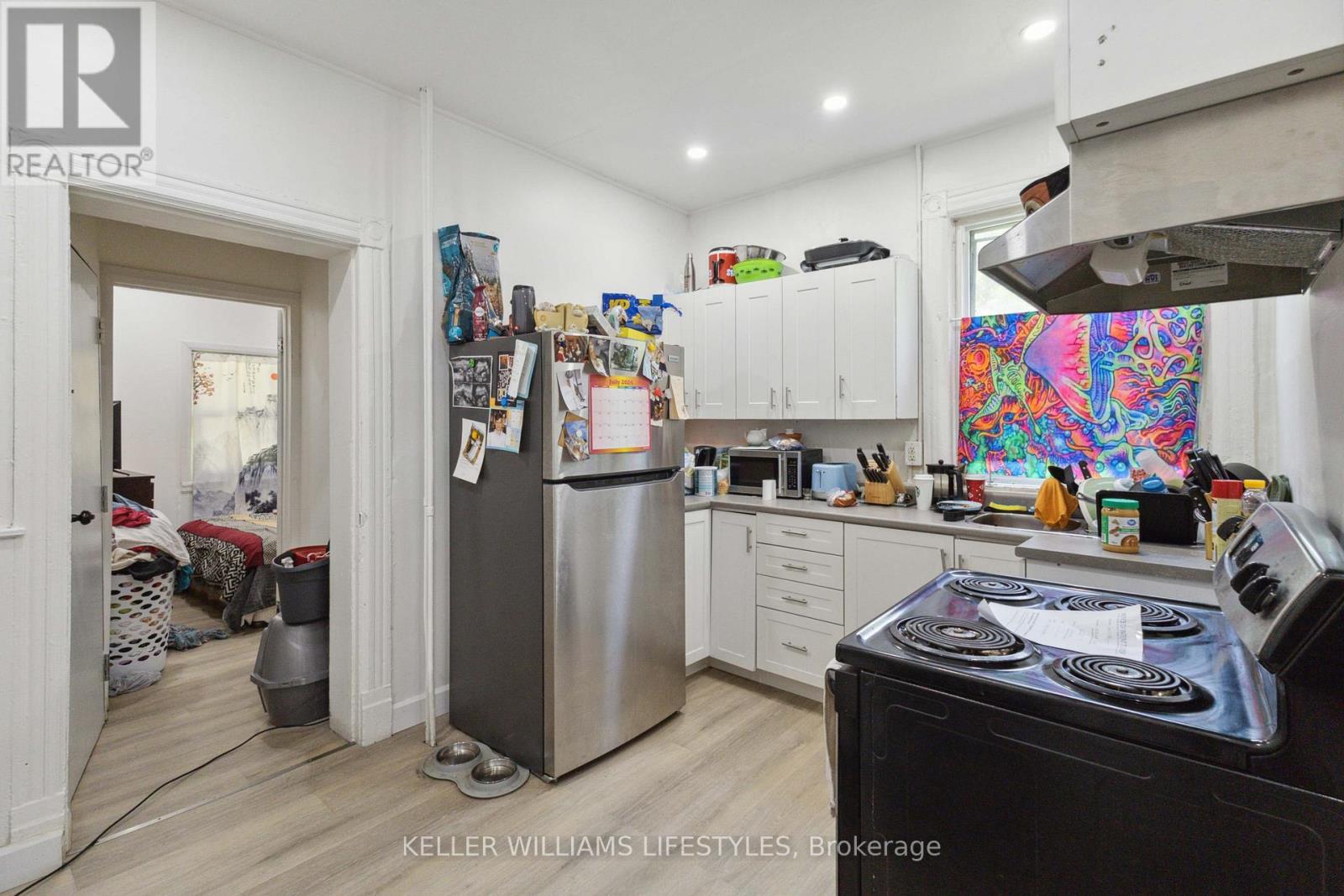 33 STATION STREET - 18