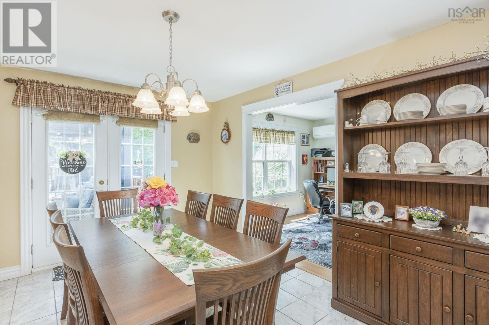 4 Laurel Street - 12