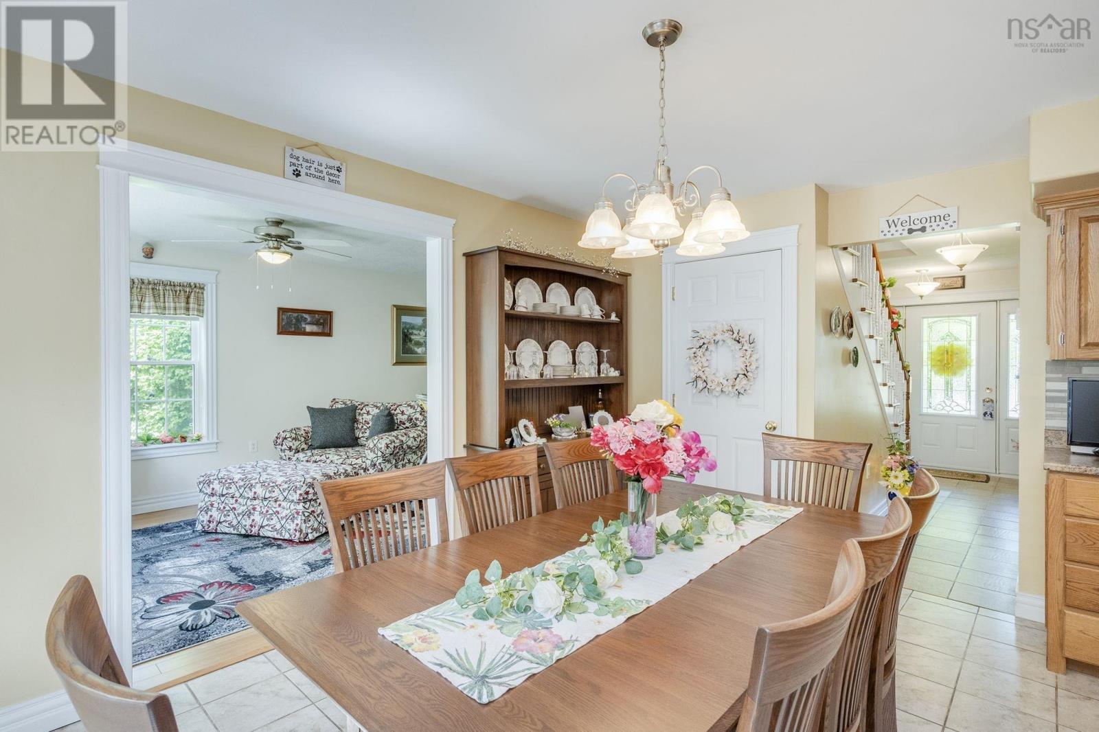 4 Laurel Street - 13