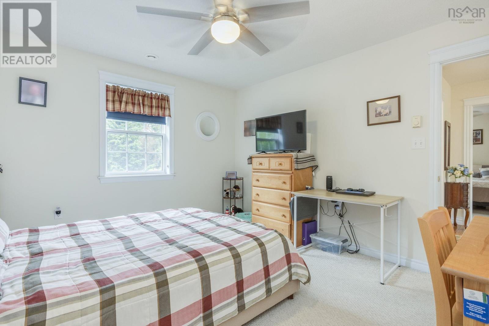 4 Laurel Street - 26