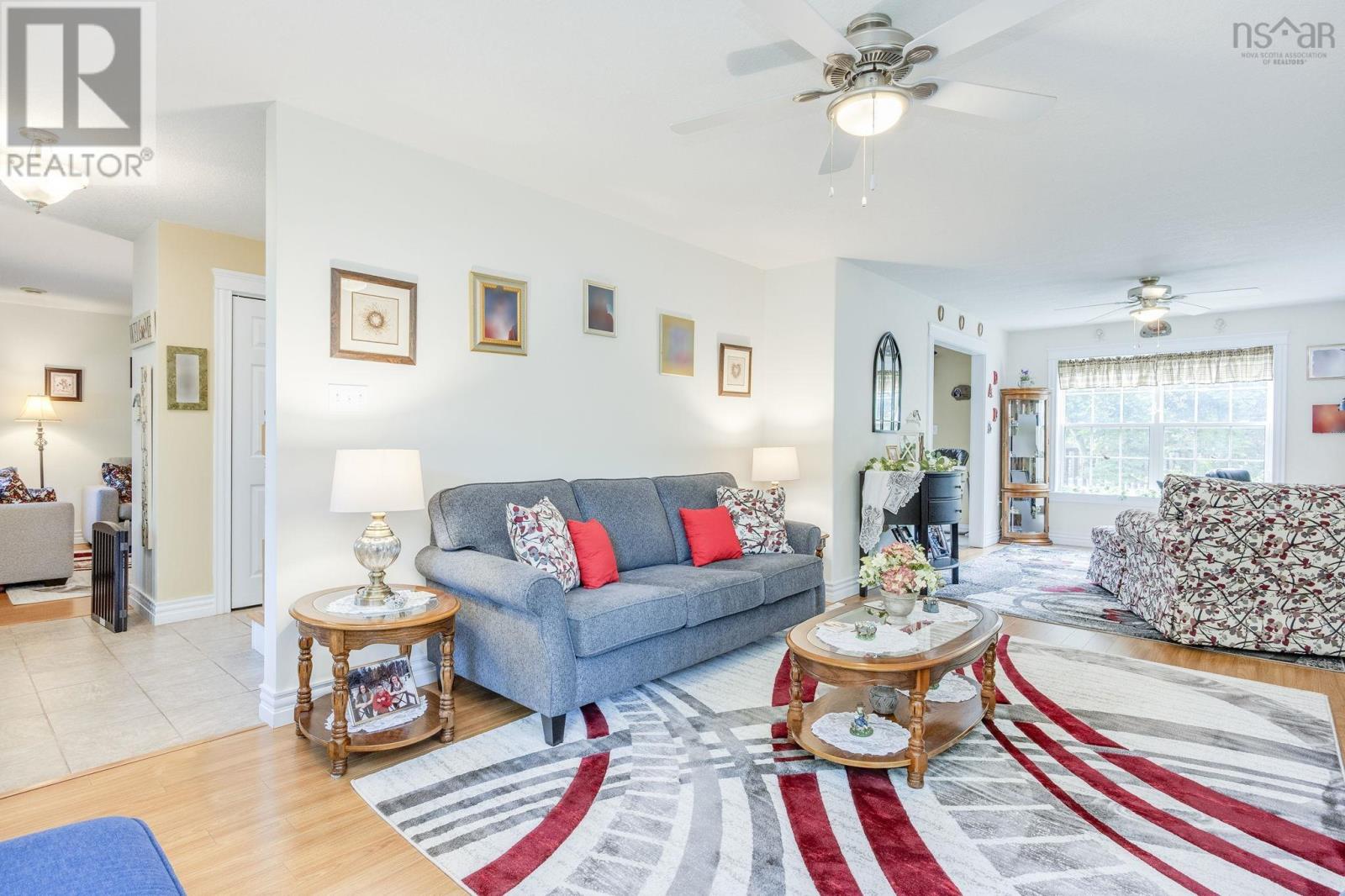 4 Laurel Street - 6