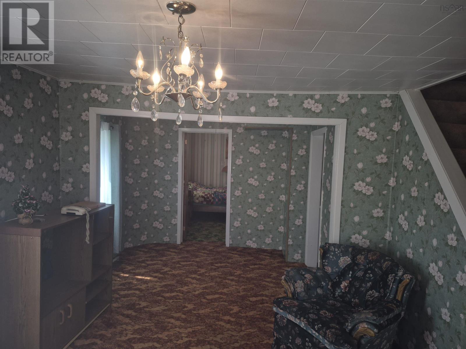 2953 Cornwall Road - 23