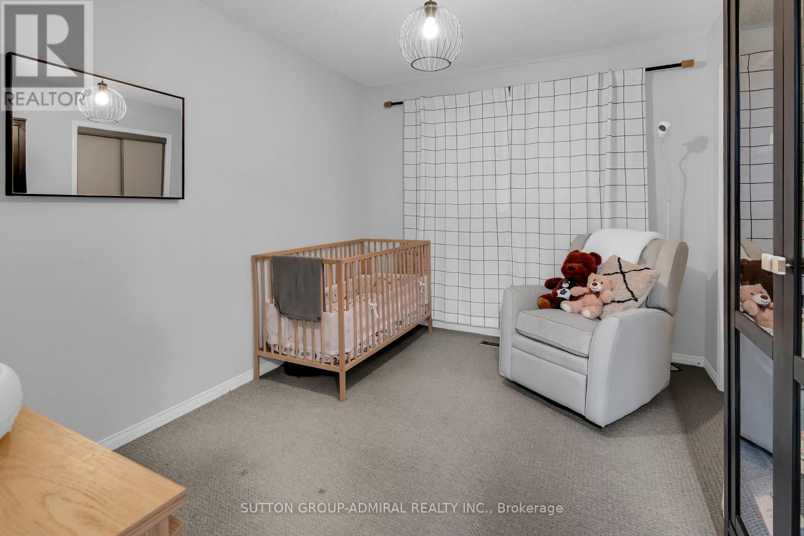 253 CHARLTON AVENUE - 22